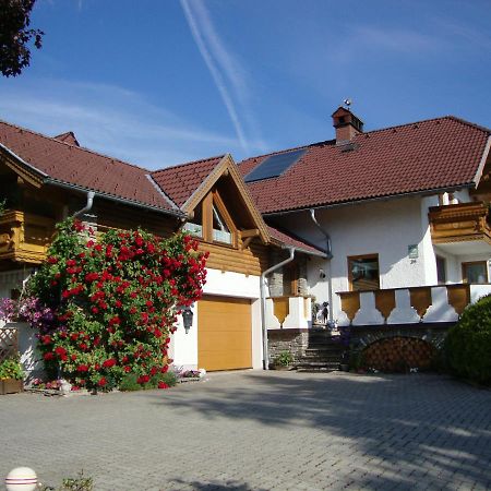 Apartment Haus Dengg Mauterndorf  Eksteriør bilde